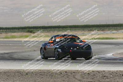 media/Jun-01-2024-CalClub SCCA (Sat) [[0aa0dc4a91]]/Group 2/Race/